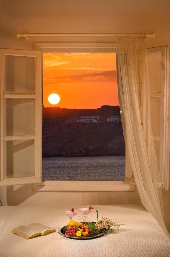 Elia  Luxurious Villa Ostria מראה חיצוני תמונה
