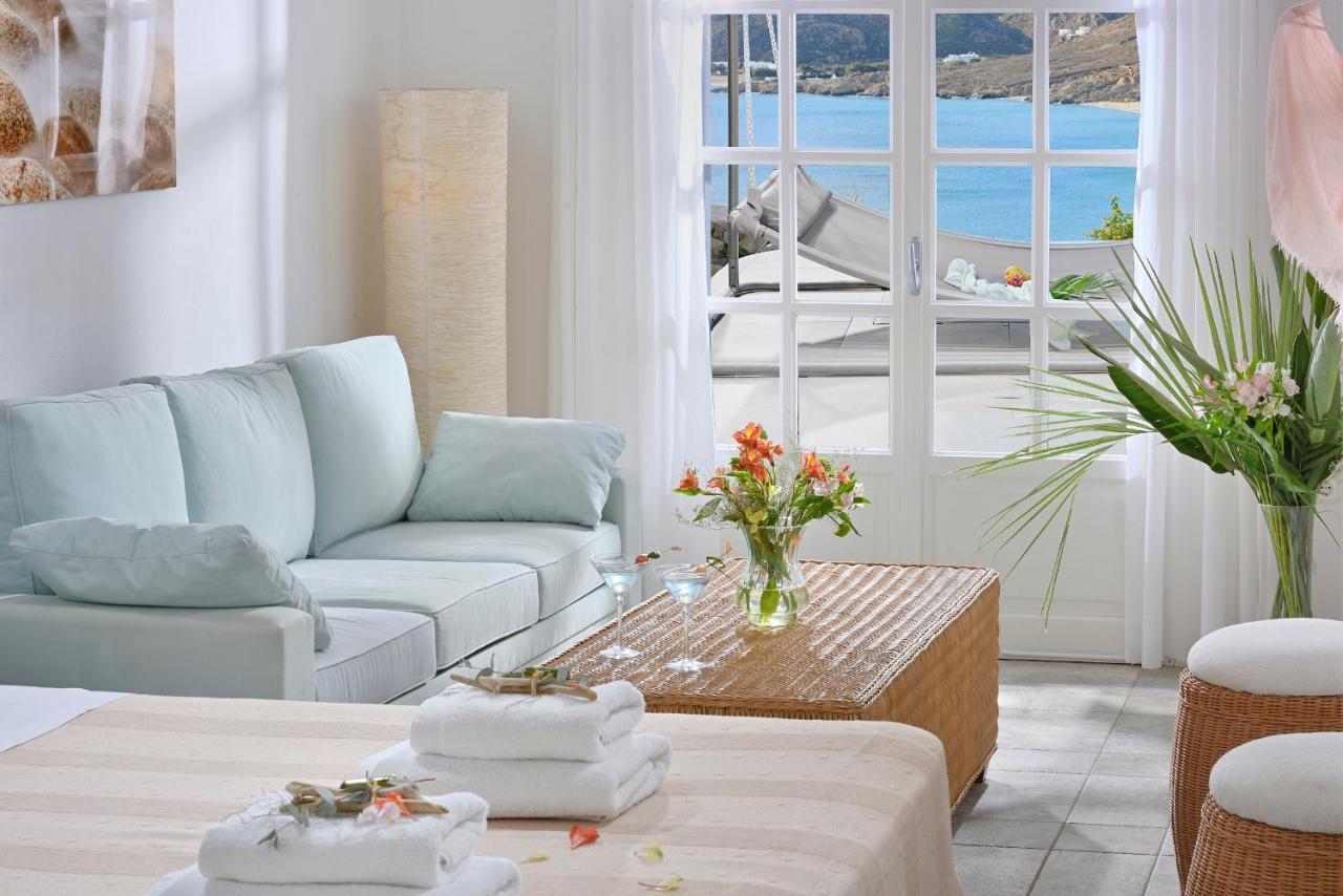 Elia  Luxurious Villa Ostria מראה חיצוני תמונה