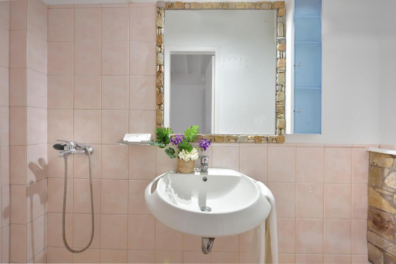 Elia  Luxurious Villa Ostria מראה חיצוני תמונה
